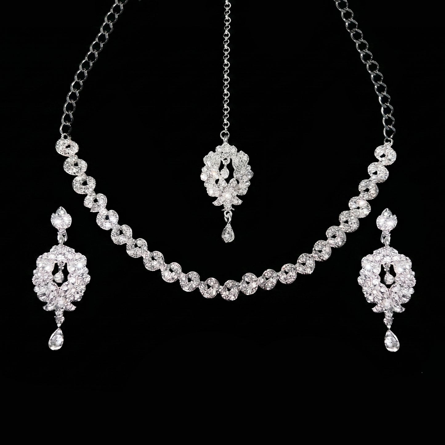 Elegant Silver Tone Necklace Set with Earrings & Maang Tikka